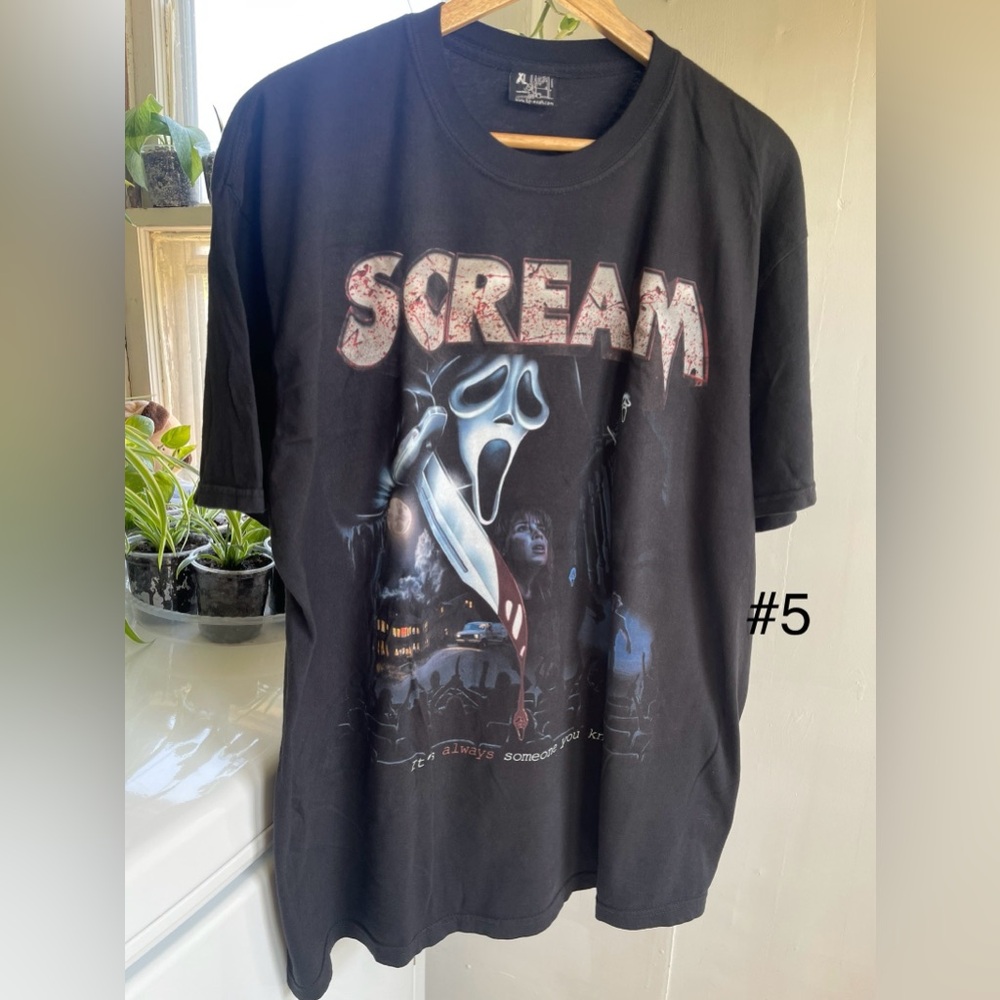 Scream Graphic Tee